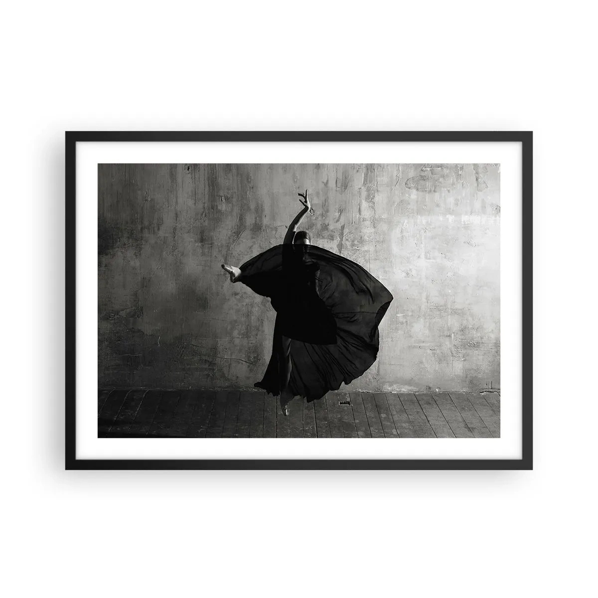 Poster in einem schwarzem Rahmen - Schwarz-weiße Silhouette einer Tänzerin in Bewegung vor einem Wandhintergrund - 70x50cm - Leidenschaftlicher Gürtel - Moderne Wanddekoration für Wohnzimmer und Schlafzimmer ARTTOR
