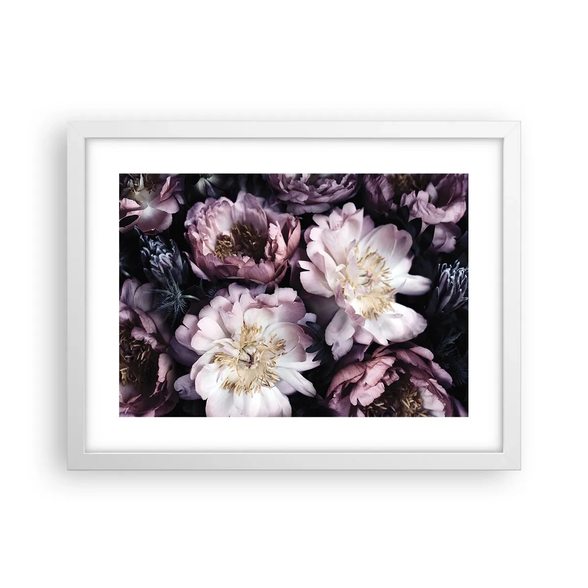 Poster in einem weißen Rahmen - Blumenstrauß im alten Stil - 40x30 cm