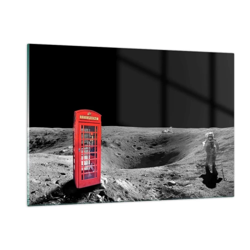 Glasbild - Bild auf glas - Eine rote Telefonzelle auf der Mondoberfläche mit einem Astronauten - 120x80cm - Ein kosmischer Witz - Moderne Wanddekoration für Wohnzimmer und Schlafzimmer ARTTOR