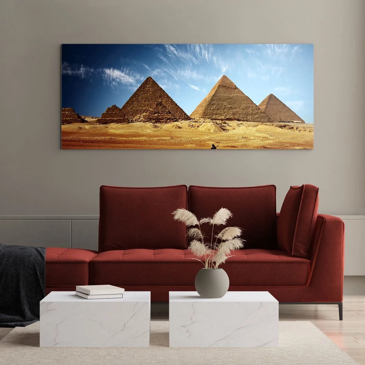 Glasbild - Bild auf glas - Die Pyramiden von Gizeh vor blauem Himmel und Wüstenlandschaft - 160x50cm - 40 Jahrhunderte schauen dich an - Moderne Wanddekoration für Wohnzimmer und Schlafzimmer ARTTOR