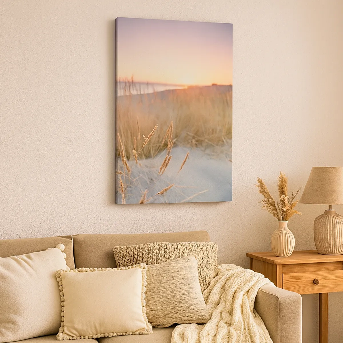 Bild auf Leinwand - Leinwandbild - Sonnenuntergangsstrand mit hohem Gras - 50x70cm - Das baltische Wiegenlied - Moderne Wanddekoration für Wohnzimmer und Schlafzimmer ARTTOR