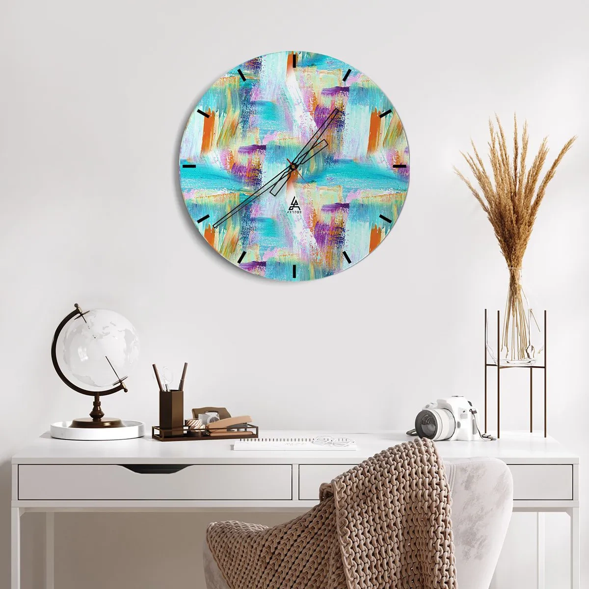 Wanduhr - Glasuhr - Abstrakte Pinselstriche in leuchtenden Farben - 30x30cm - Fröhlicher Labyrinth-Liner - Moderne Wanddekoration für Wohnzimmer, Küche und Schlafzimmer ARTTOR