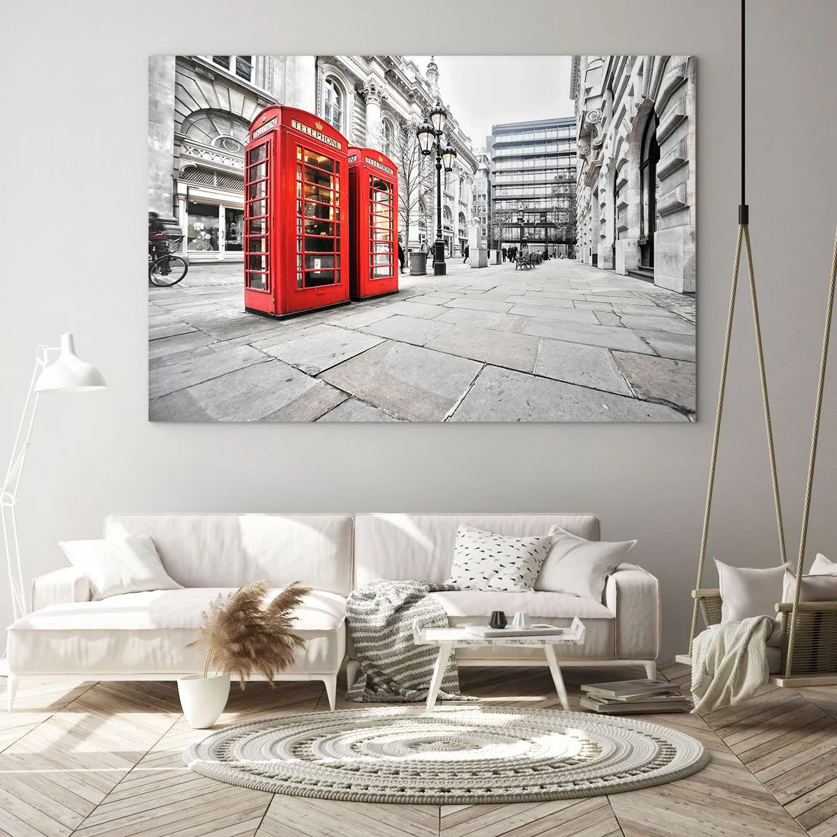 Glasbild - Bild auf glas - Rote Telefonzellen vor dem Hintergrund einer Stadtstraße - 100x70cm - Willkommen in London - Moderne Wanddekoration für Wohnzimmer und Schlafzimmer ARTTOR