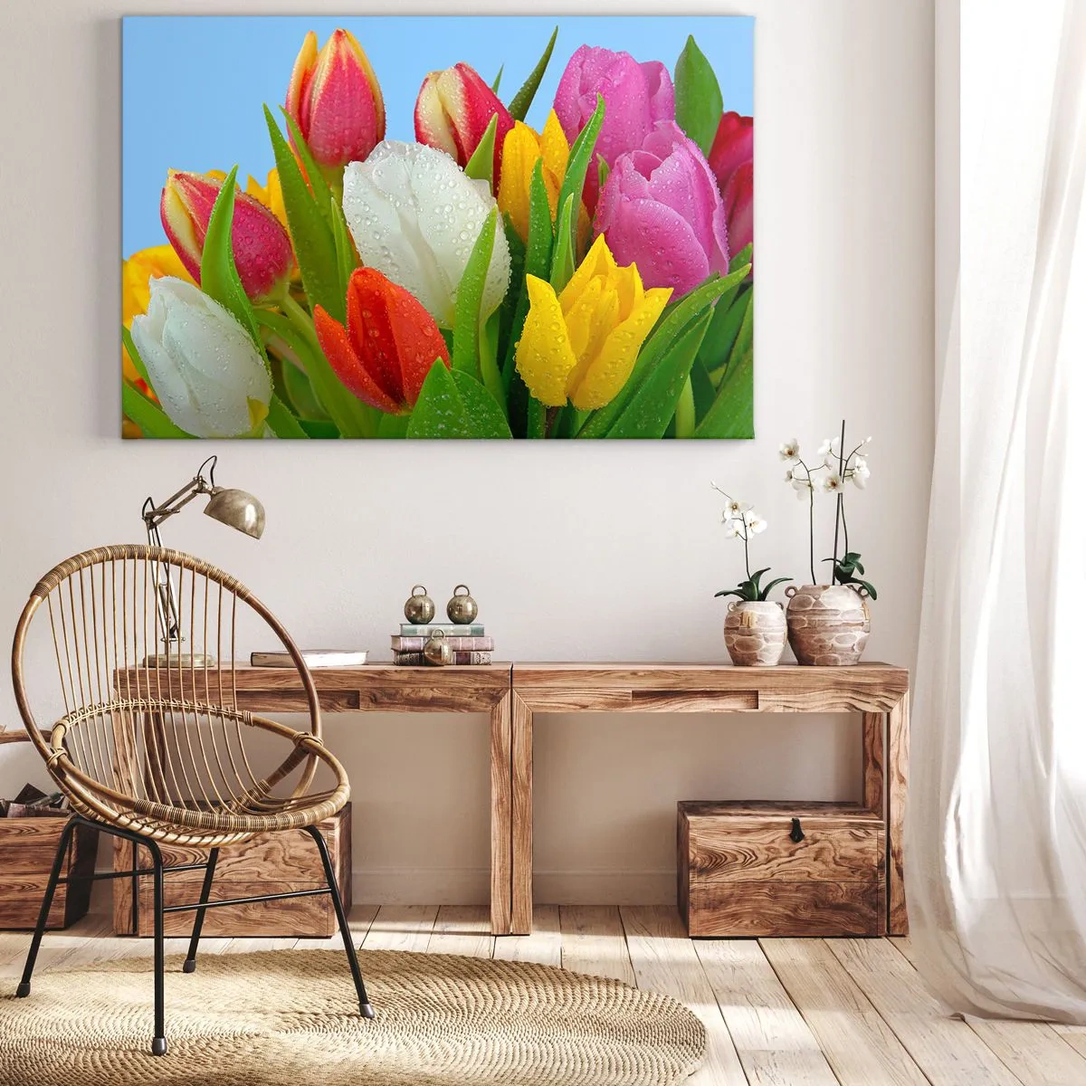 Bild auf Leinwand - Leinwandbild - Bunte Tulpen mit Tautropfen auf blauem Hintergrund bedeckt - 120x80cm - Ein blumiger Regenbogen in Tautropfen - Moderne Wanddekoration für Wohnzimmer und Schlafzimmer ARTTOR