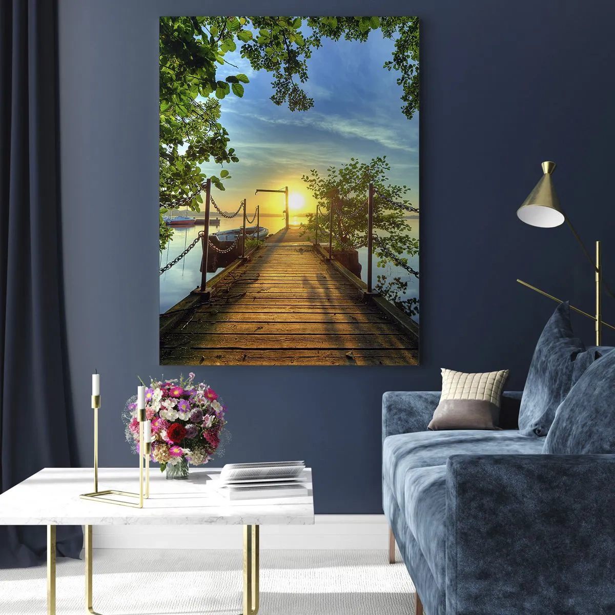 Glasbild - Bild auf glas - Ein Pier über dem See in den Strahlen des Sonnenuntergangs - 70x100cm - Westen auf dem Wasser - Moderne Wanddekoration für Wohnzimmer und Schlafzimmer ARTTOR