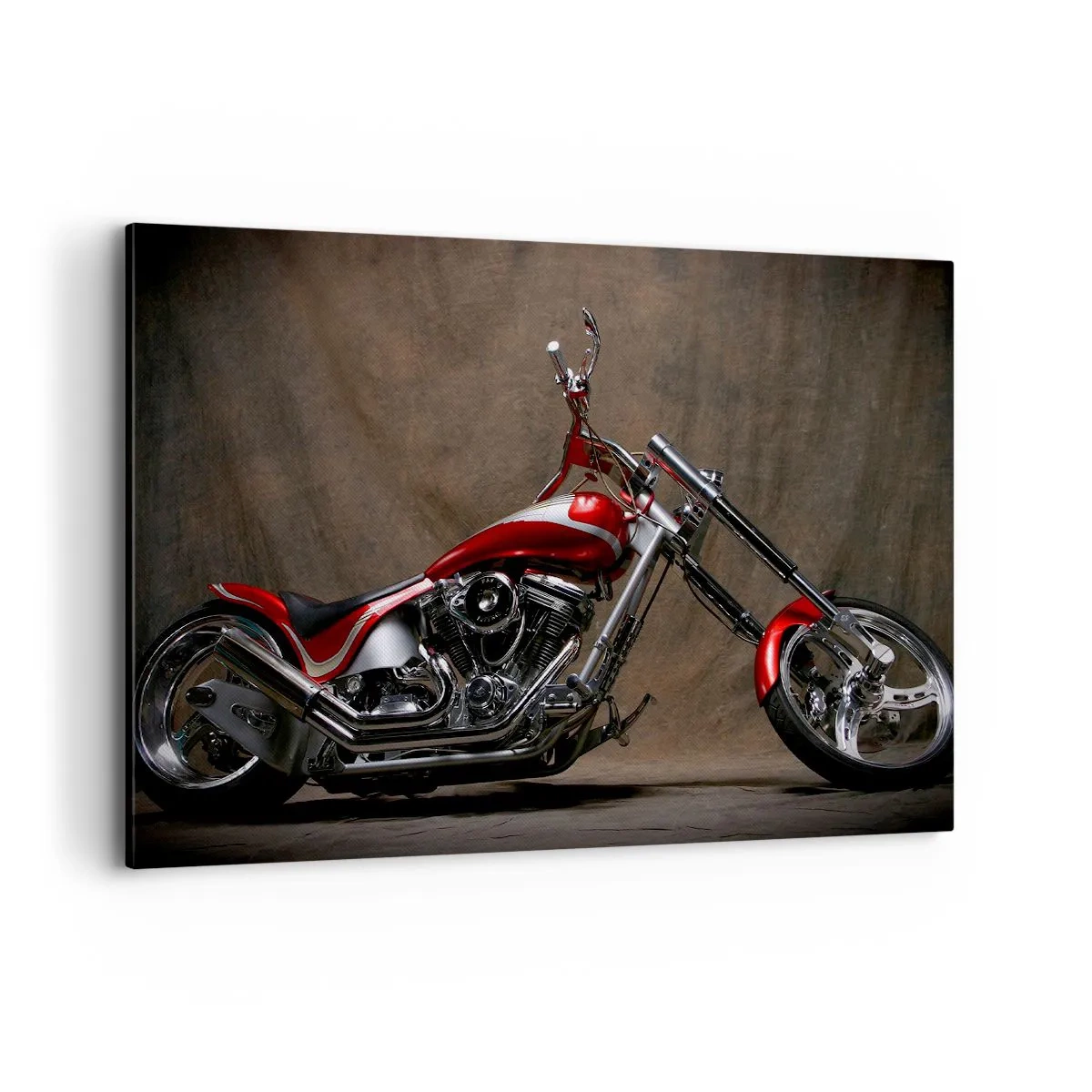 Bild auf Leinwand - Leinwandbild - Rotes Custom-Motorrad vor braunem Stoffhintergrund - 100x70cm - Rote und silberne Schönheit - Moderne Wanddekoration für Wohnzimmer und Schlafzimmer ARTTOR