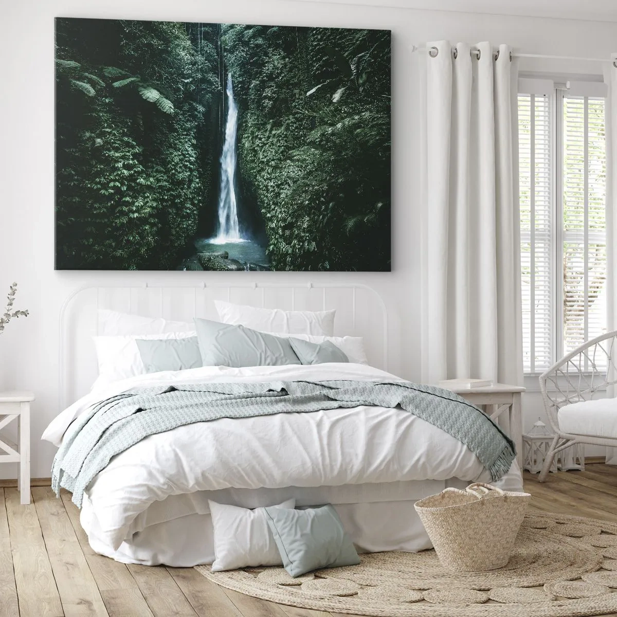 Bild auf Leinwand - Leinwandbild - Ein Wasserfall, umgeben von dichter tropischer Vegetation - 120x80cm - Tropisches Spa - Moderne Wanddekoration für Wohnzimmer und Schlafzimmer ARTTOR