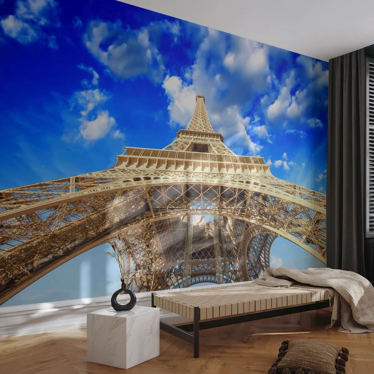 Fototapete Premium Sand - Der Eiffelturm vor einem blauen Himmel mit Wolken - 100x70cm - In den Himmel und in die Wolken gehen - Moderne Wanddekoration für Wohnzimmer und Schlafzimmer ARTTOR