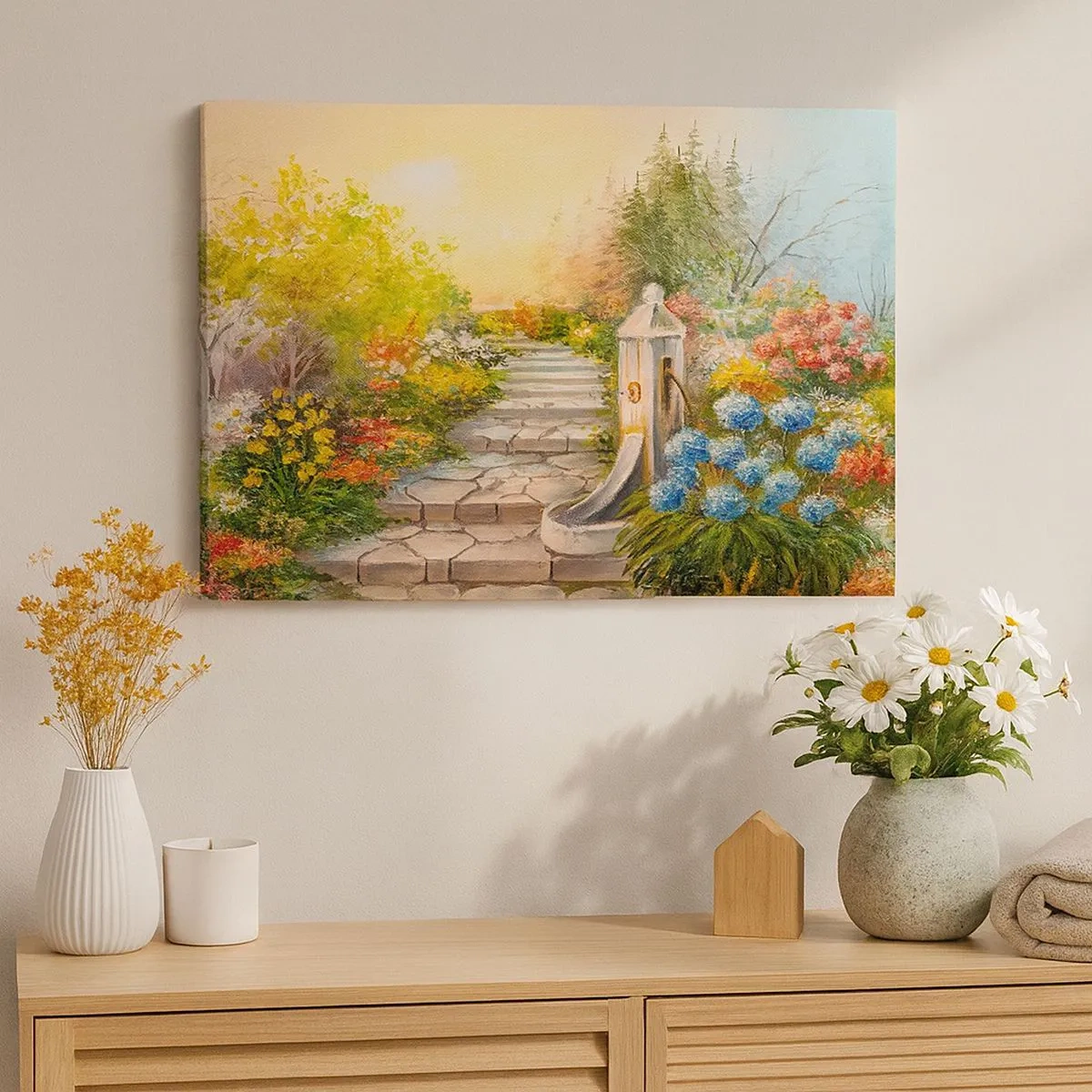 Bild auf Leinwand - Leinwandbild - Ein malerischer Garten mit einem Brunnen und bunten Blumen - 70x50cm - In voller Blüte - Moderne Wanddekoration für Wohnzimmer und Schlafzimmer ARTTOR