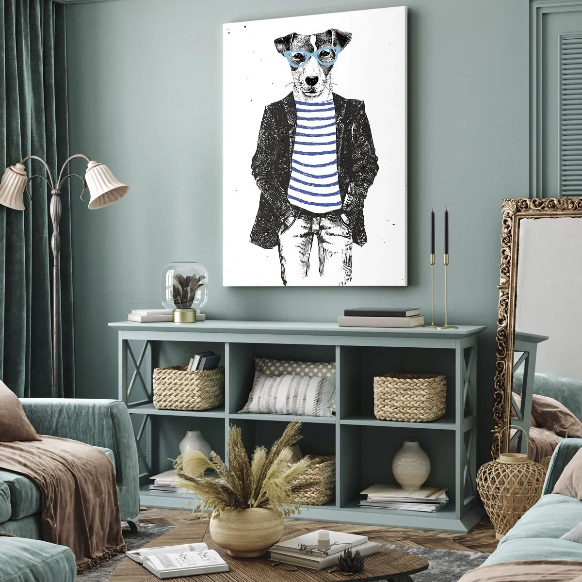 Bild auf Leinwand - Leinwandbild - Porträt eines Hundes mit Brille und Matrosenhemd im humorvollen Stil - 80x120cm - Auf den Charme des Hundes - Moderne Wanddekoration für Wohnzimmer und Schlafzimmer ARTTOR