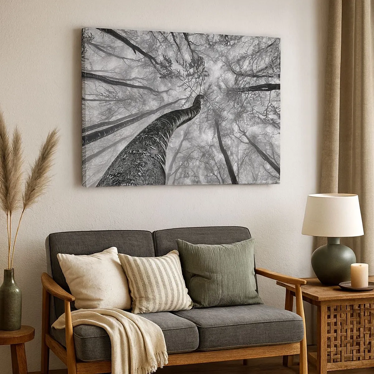 Bild auf Leinwand - Leinwandbild - Perspektive von Bäumen in einem Wald von unten gesehen in Grautönen - 70x50cm - Rennen zum Licht - Moderne Wanddekoration für Wohnzimmer und Schlafzimmer ARTTOR