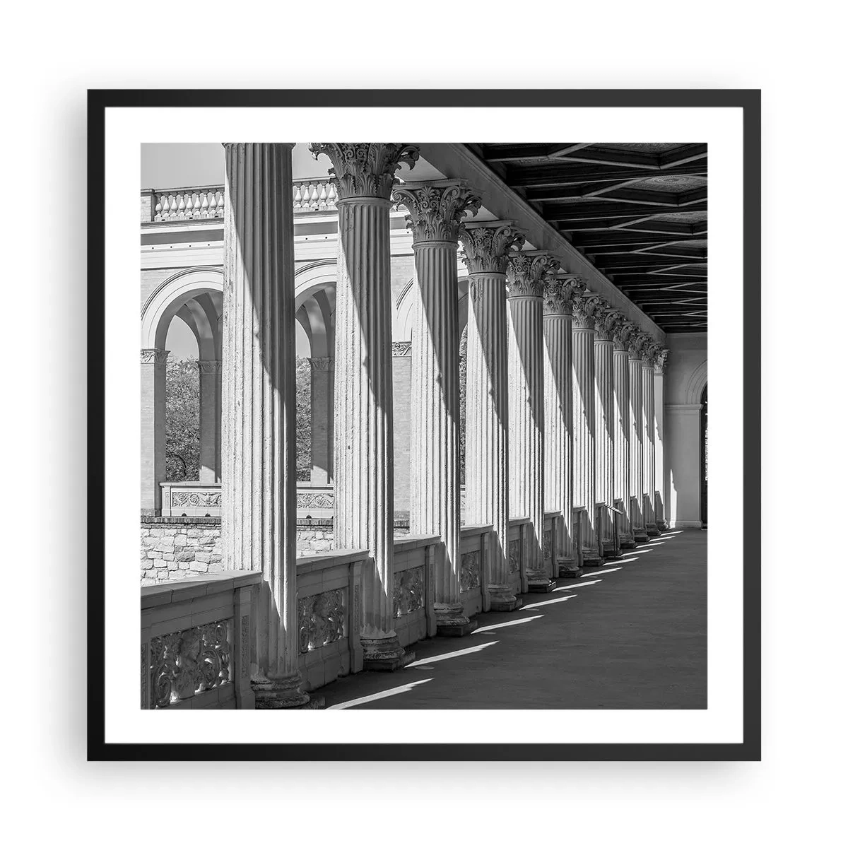 Poster in einem schwarzem Rahmen - Sonnige Arkade - 60x60 cm