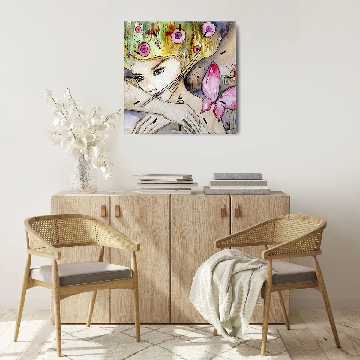 Wanduhr - Glasuhr - Eine Frau mit abstrakter Frisur und einem rosa Schmetterling - 30x30cm - Schmetterlingsprinzessin - Moderne Wanddekoration für Wohnzimmer und Schlafzimmer ARTTOR