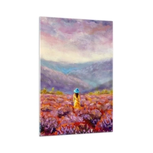 Glasbild - Bild auf glas - Eine Frau mit Hut geht durch ein Lavendelfeld. - 70x100cm - In einer Lavendelwelt - Moderne Wanddekoration für Wohnzimmer und Schlafzimmer ARTTOR