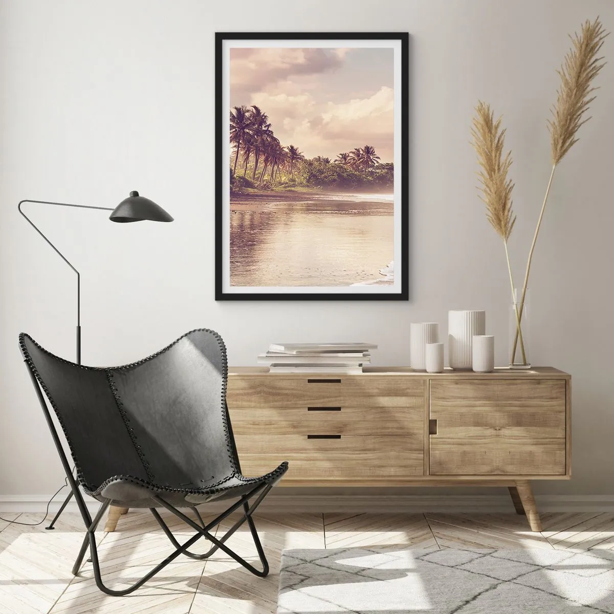 Poster in einem schwarzem Rahmen - Die Liebkosung der Wellen - 70x100 cm