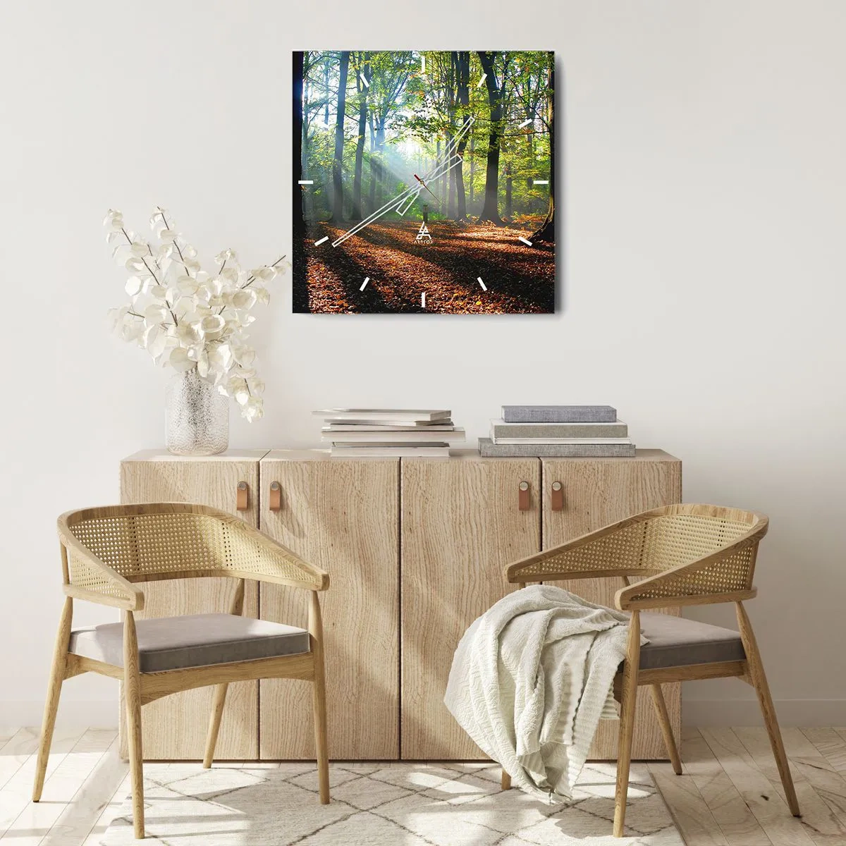 Wanduhr - Glasuhr - Eine Waldlichtung, die von den Sonnenstrahlen erleuchtet wird - 30x30cm - Licht und Schatten - Moderne Wanddekoration für Wohnzimmer und Schlafzimmer ARTTOR
