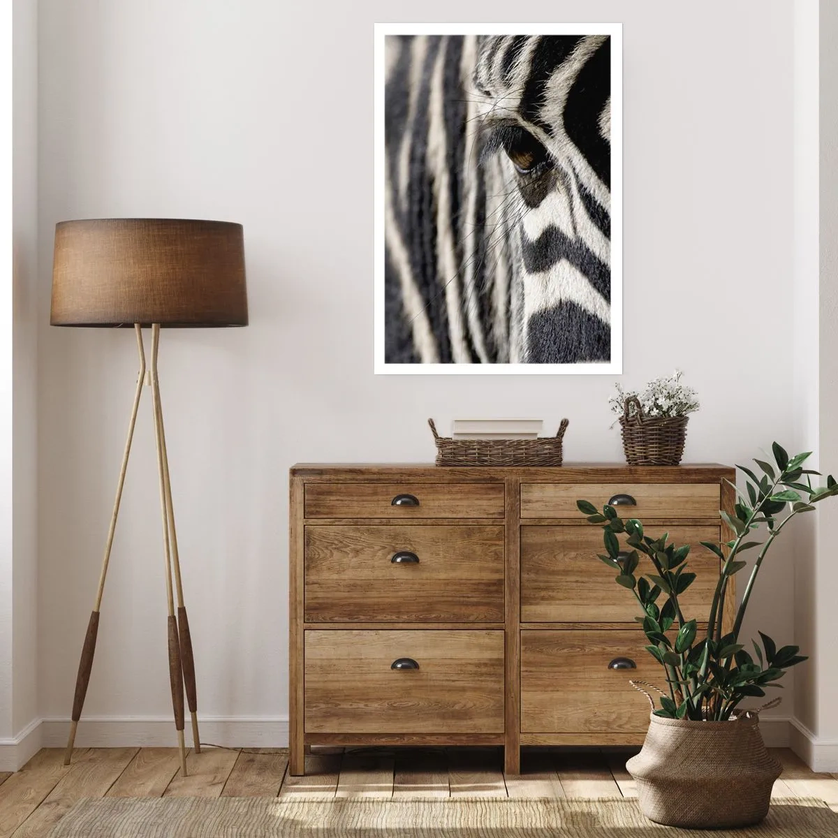 Poster - Eine Nahaufnahme des Auges eines Zebras mit seinem charakteristischen Muster. - 50x70cm - Gestreiftes Porträt - Moderne Wanddekoration für Wohnzimmer und Schlafzimmer ARTTOR