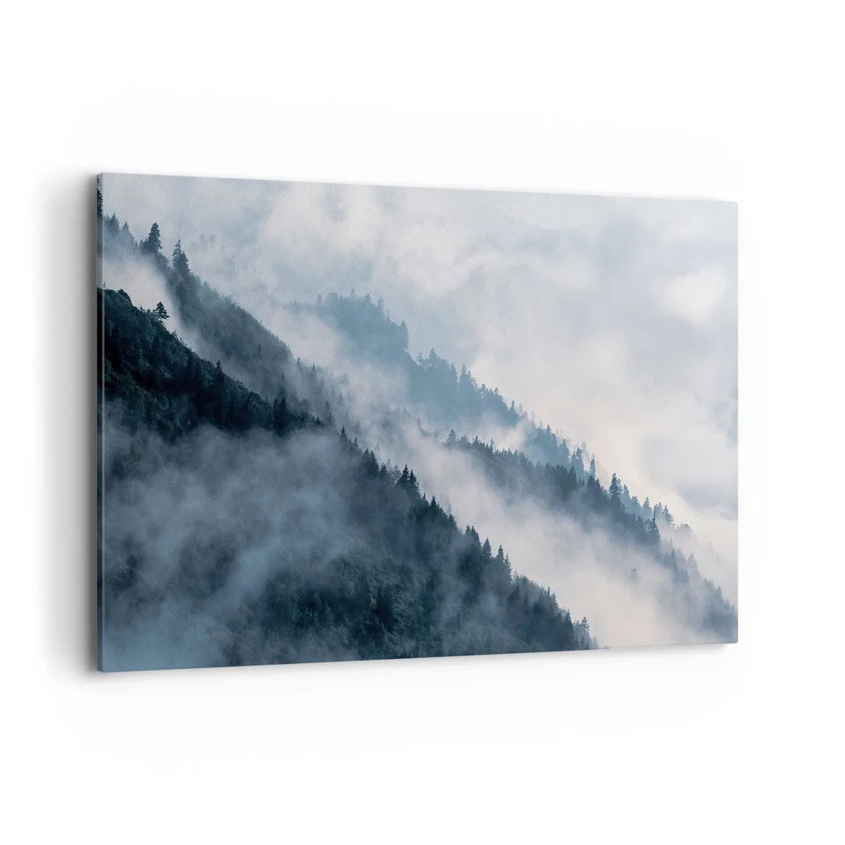 Bild auf Leinwand - Leinwandbild - Nebel schwebt über den bewaldeten Berghängen in einer geheimnisvollen Landschaft - 120x80cm - Mystik der Berge - Moderne Wanddekoration für Wohnzimmer und Schlafzimmer ARTTOR