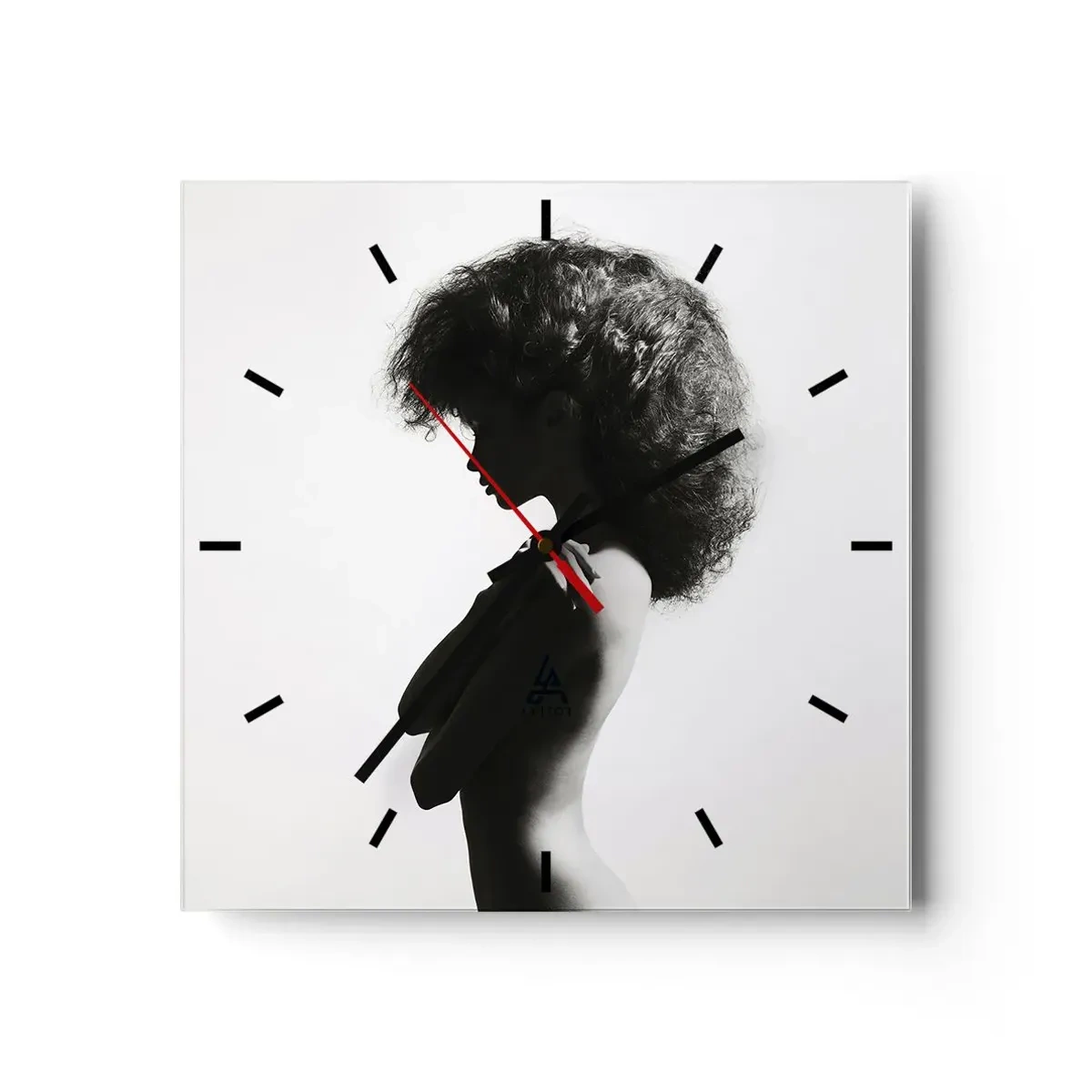 Wanduhr - Glasuhr - Eine subtile Silhouette einer Frau in Schwarz-Weiß-Tönen auf hellem Hintergrund - 30x30cm - Wie eine Blume auf einem schlanken Stiel - Moderne Wanddekoration für Wohnzimmer und Schlafzimmer ARTTOR