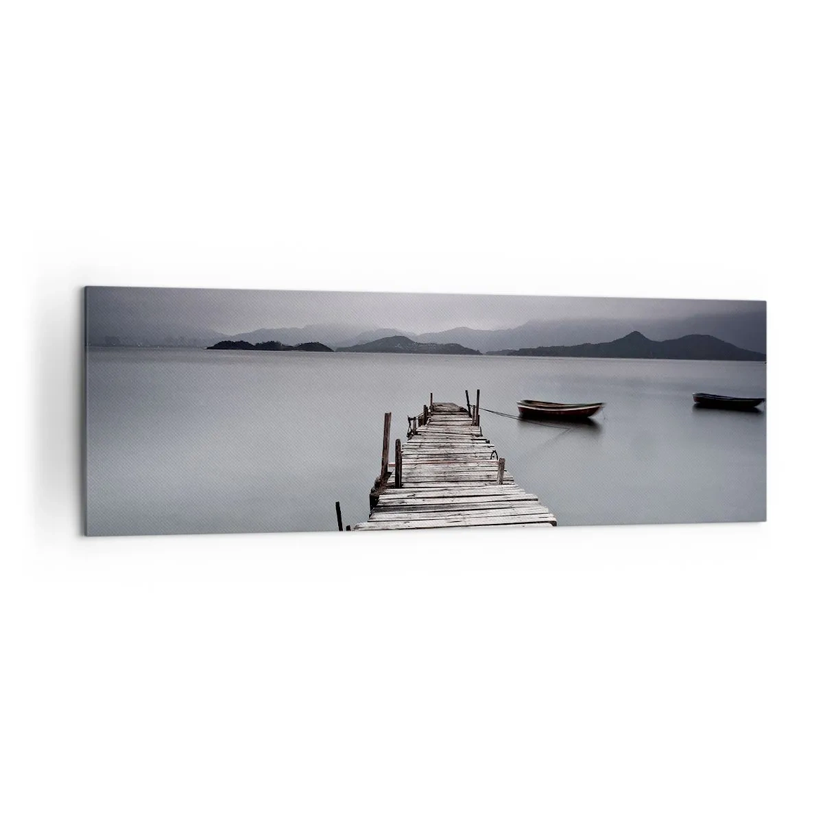 Bild auf Leinwand - Leinwandbild - Eine Holzbrücke, die zur ruhigen Oberfläche des Sees führt - 160x50cm - Du kannst morgen gehen - Moderne Wanddekoration für Wohnzimmer und Schlafzimmer ARTTOR