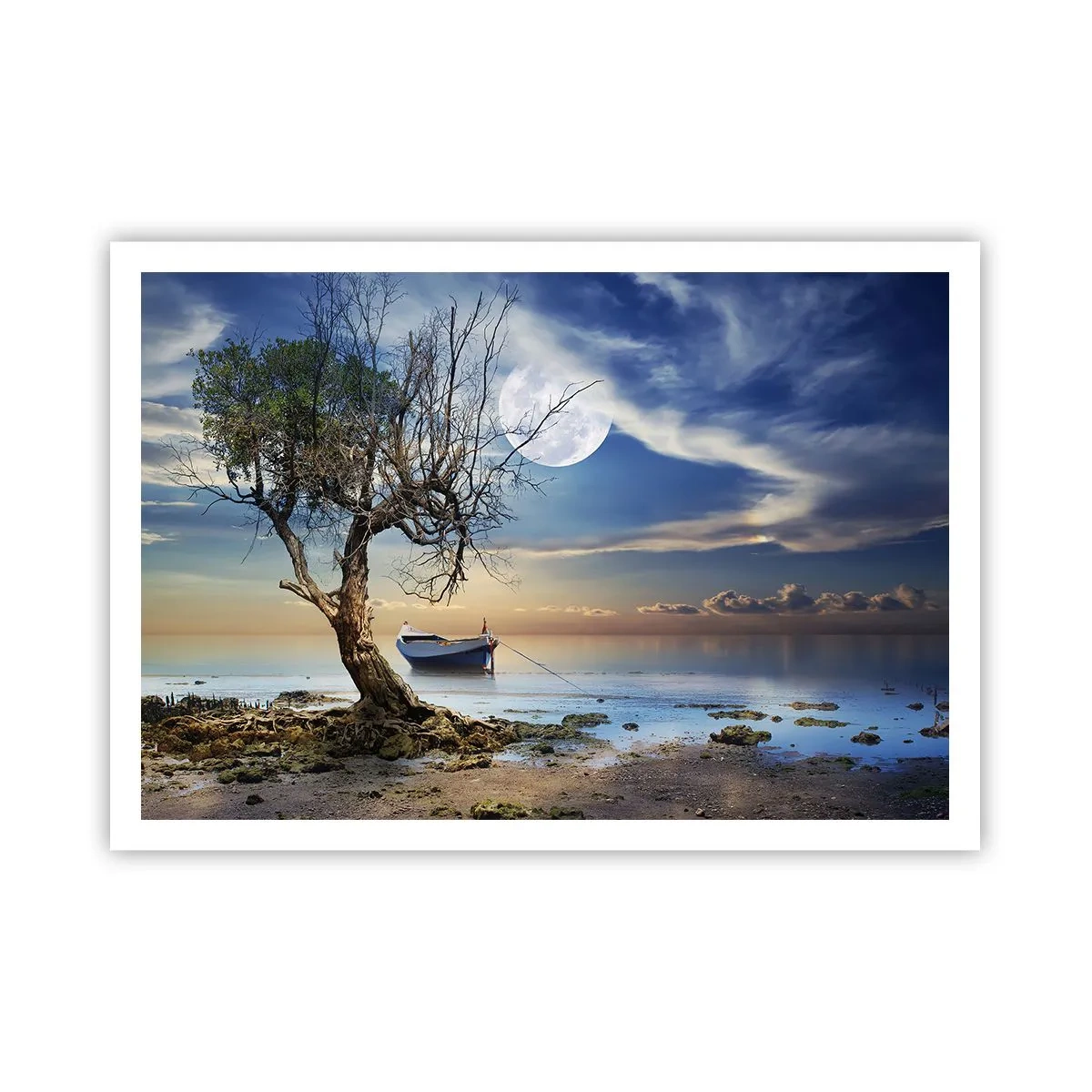 Poster - Ein einsamer Baum und ein Boot auf ruhigem Wasser unter Vollmond. - 100x70cm - Ist das das Ende oder der Anfang? - Moderne Wanddekoration für Wohnzimmer und Schlafzimmer ARTTOR