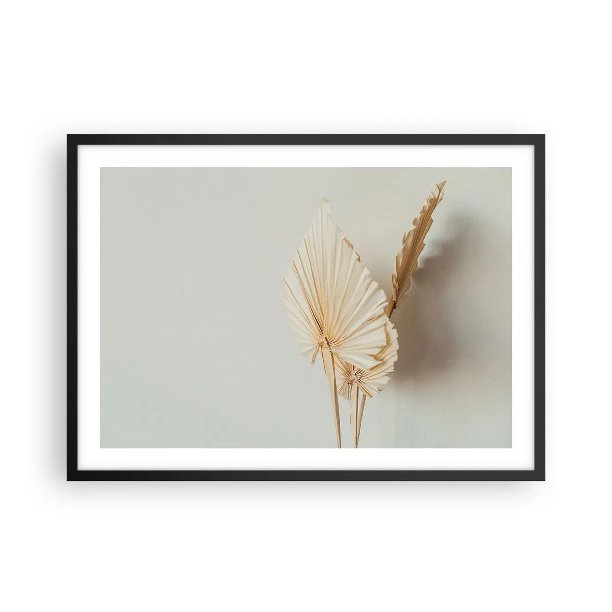 Poster in einem schwarzem Rahmen - Getrocknete Palmblätter in minimalistischem Arrangement - 70x50cm - Wenn Sie Erleichterung brauchen - Moderne Wanddekoration für Wohnzimmer und Schlafzimmer ARTTOR