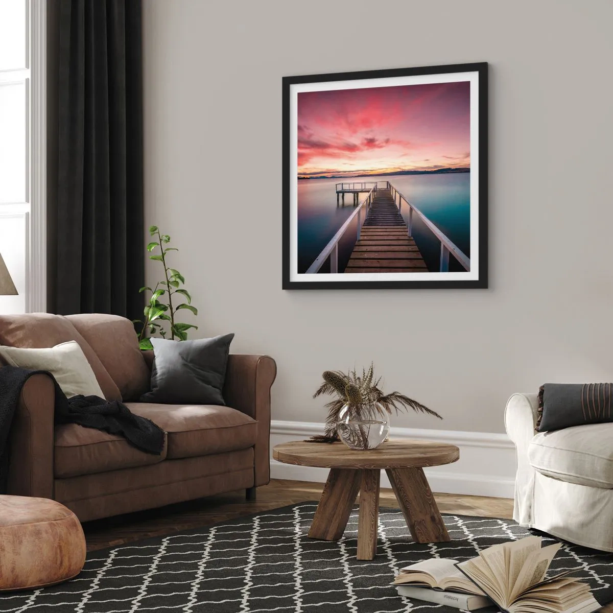 Poster in einem schwarzem Rahmen - Die sanfte Flamme des Abends - 50x50 cm