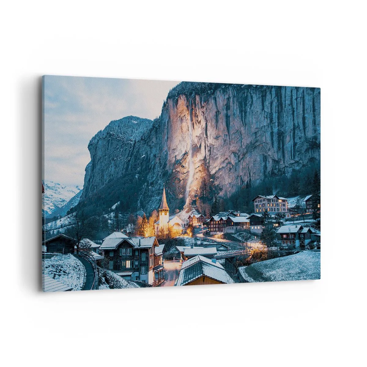 Bild auf Leinwand - Leinwandbild - Ein malerisches Winterdorf, umgeben von Bergen - 100x70cm - Der leuchtende Geist des Winters - Moderne Wanddekoration für Wohnzimmer und Schlafzimmer ARTTOR