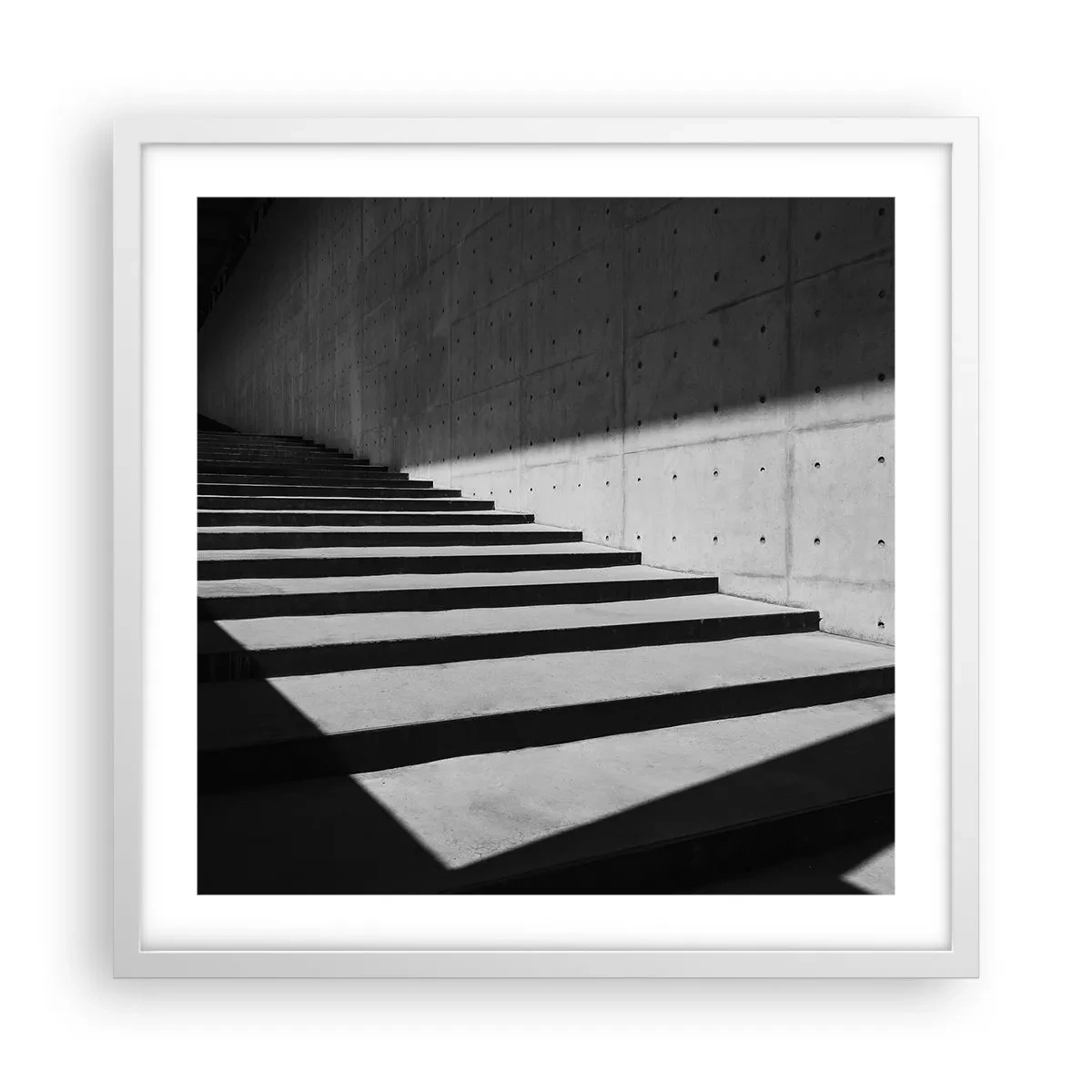 Poster in einem weißen Rahmen - Rohe Schönheit des Modernismus - 50x50 cm