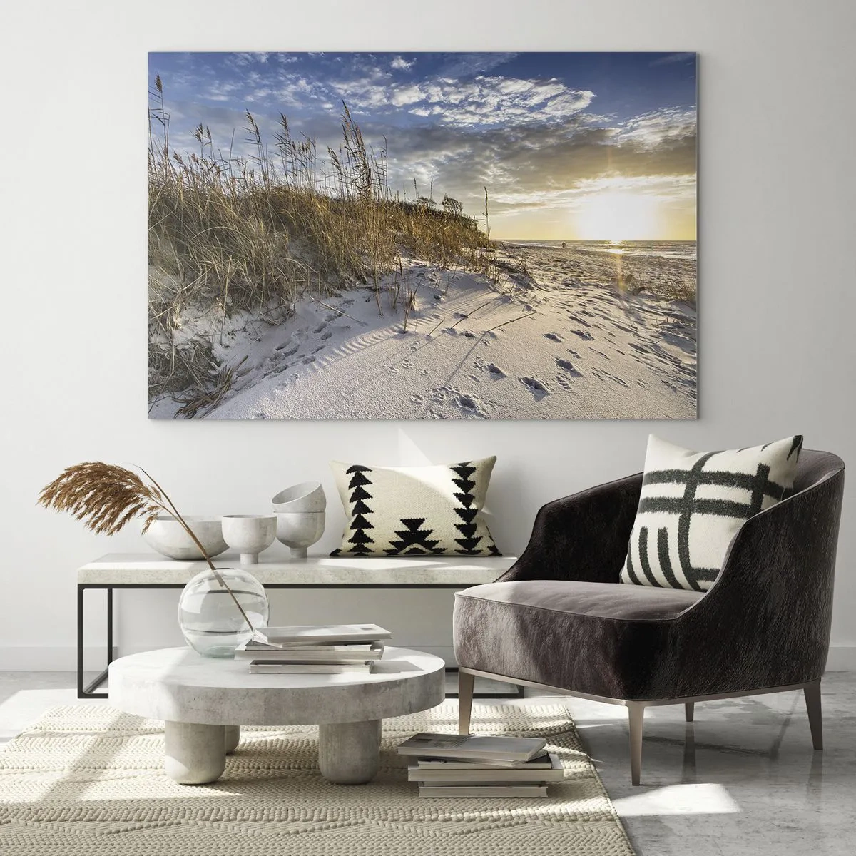 Glasbild - Bild auf glas - Sandstrand bei Sonnenuntergang mit Gräsern an der Düne - 70x50cm - Einladung zu einem Spaziergang - Moderne Wanddekoration für Wohnzimmer und Schlafzimmer ARTTOR