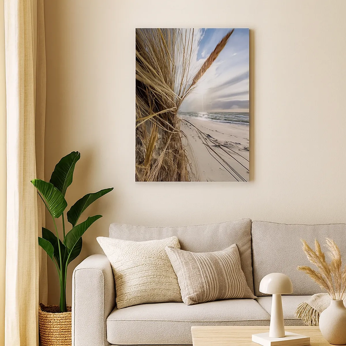 Bild auf Leinwand - Leinwandbild - Ein Strand mit trockenem Gras auf den Dünen und Blick auf das Meer - 50x70cm - Ein Treffen der Elemente der Natur - Moderne Wanddekoration für Wohnzimmer und Schlafzimmer ARTTOR