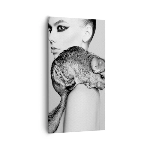 Bild auf Leinwand - Leinwandbild - Dame mit einem Chinchilla - 55x100 cm