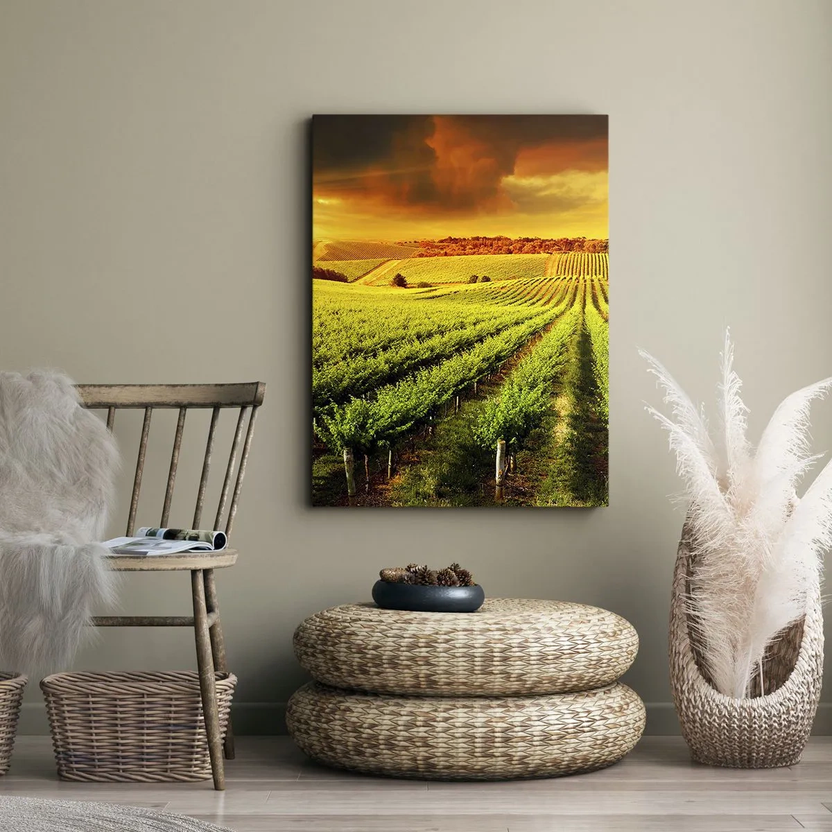 Bild auf Leinwand - Leinwandbild - Goldene Weinberge, beleuchtet von den Sonnenstrahlen - 80x120cm - Unter der australischen Sonne - Moderne Wanddekoration für Wohnzimmer und Schlafzimmer ARTTOR