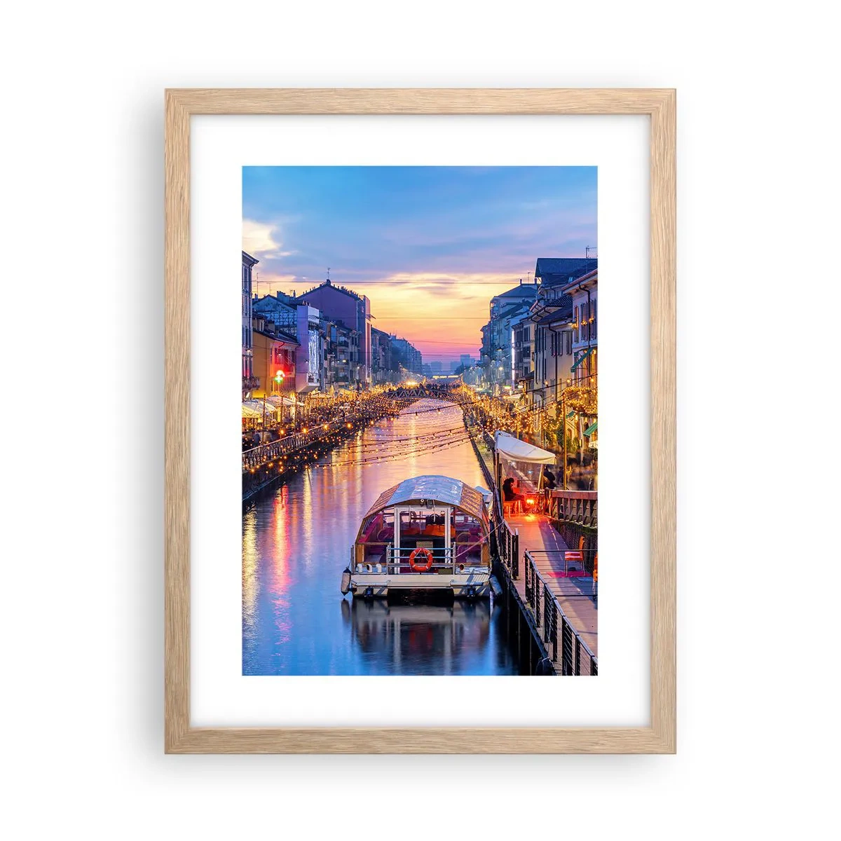 Poster in einem Rahmen aus heller Eiche - Ein Abend voller Licht und Spaß - 30x40 cm