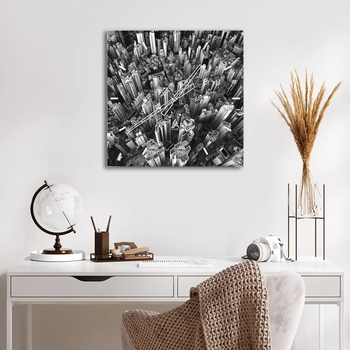 Wanduhr - Glasuhr - Immer höher und höher - 40x40 cm