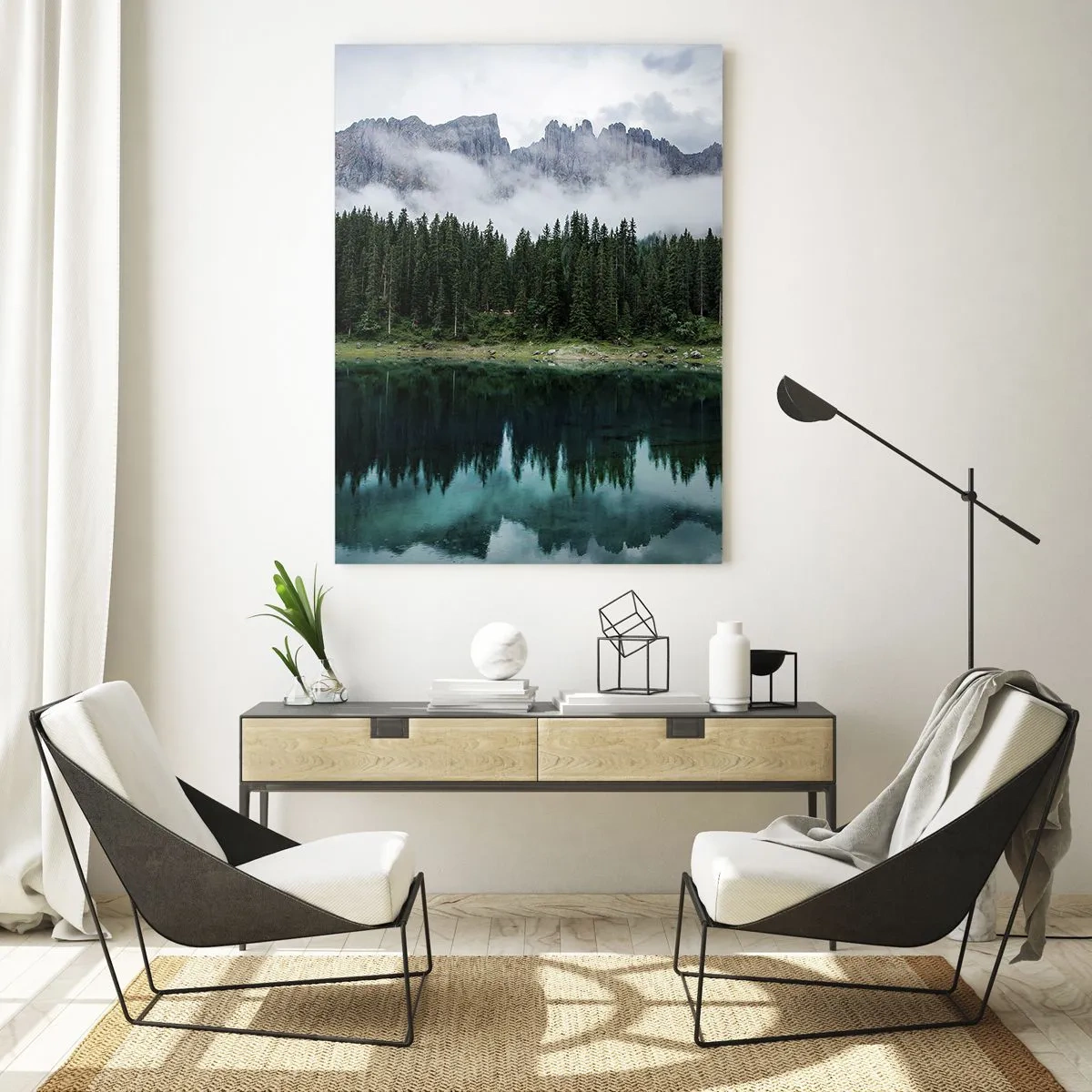 Glasbild - Bild auf glas - Berglandschaft mit See und Wald, die sich im Wasser spiegeln - 50x70cm - Leise, leise, lass uns das Trinkwasser nicht wecken ... - Moderne Wanddekoration für Wohnzimmer und Schlafzimmer ARTTOR