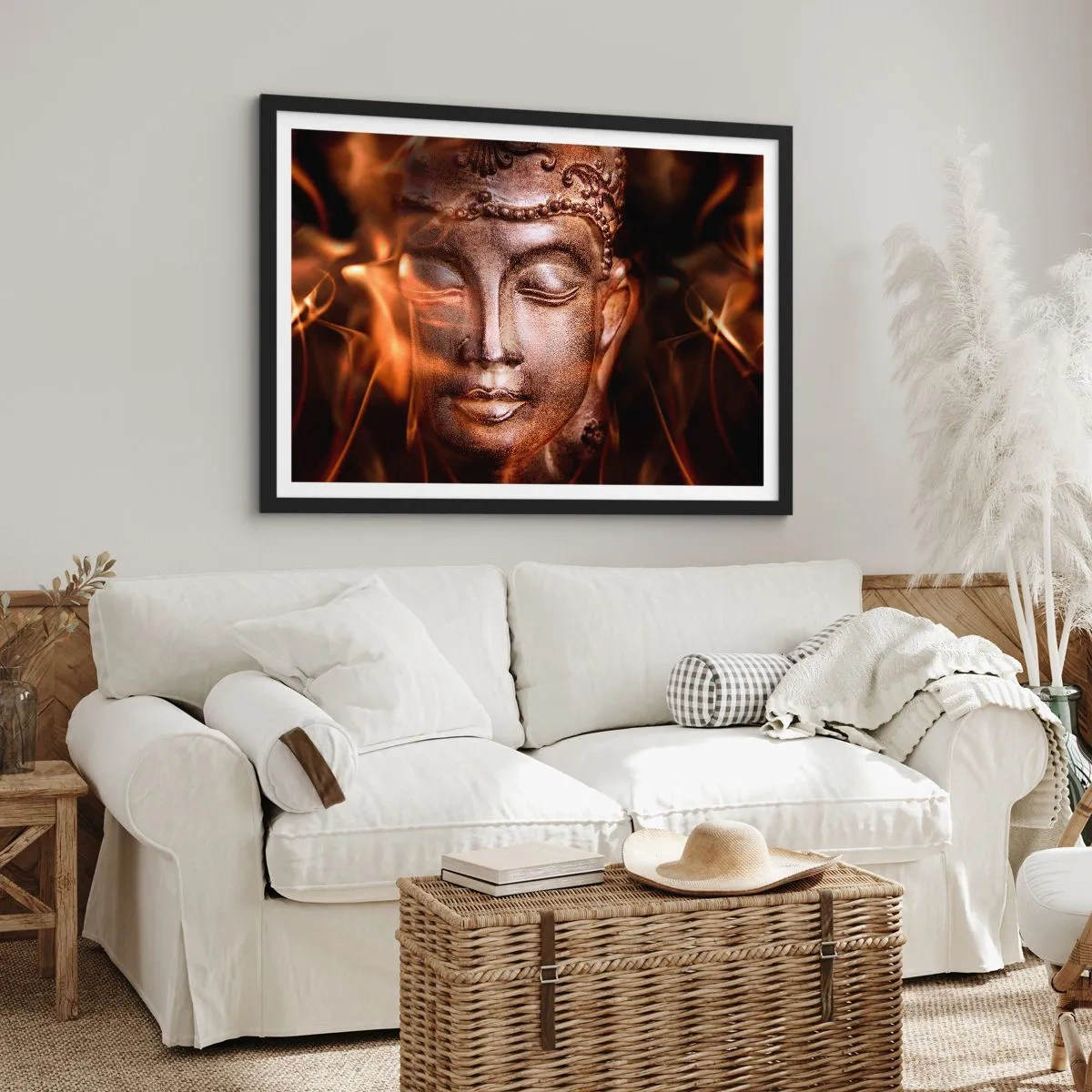 Poster in einem schwarzem Rahmen - Eine Buddha-Statue inmitten von Flammen in goldenen Farbtönen - 100x70cm - Es existiert nur hier und jetzt - Moderne Wanddekoration für Wohnzimmer und Schlafzimmer ARTTOR