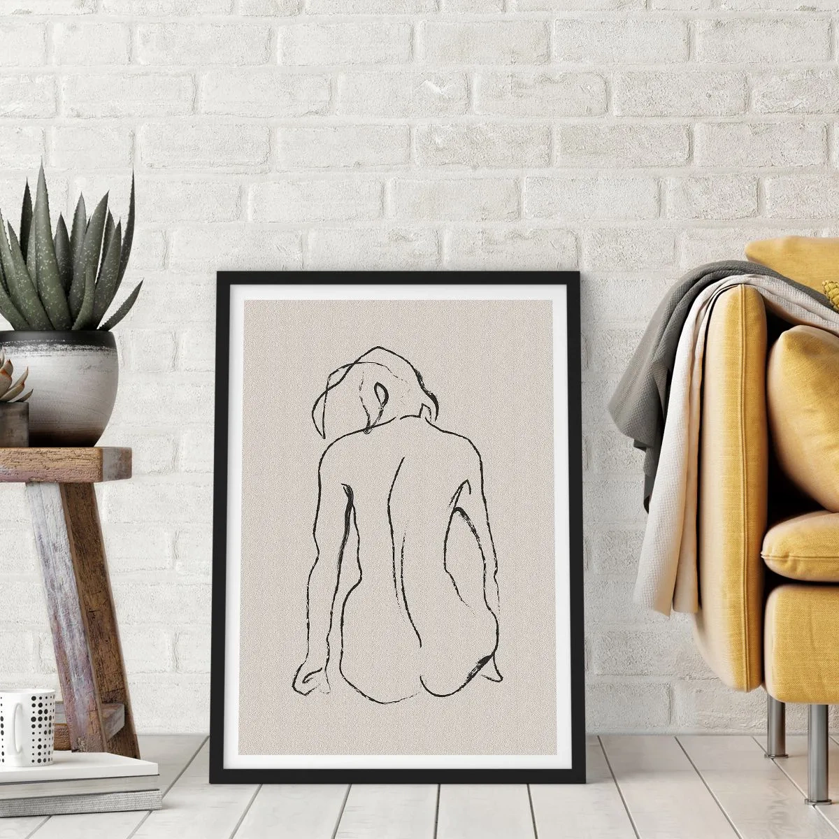 Poster in einem schwarzem Rahmen - Eine minimalistische Skizze einer nackten Frau, die rückwärts sitzt. - 50x70cm - Mädchenakt - Moderne Wanddekoration für Wohnzimmer und Schlafzimmer ARTTOR