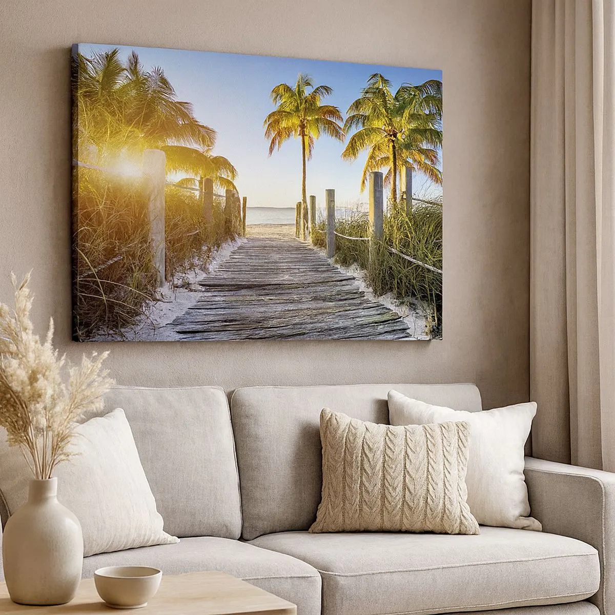Bild auf Leinwand - Leinwandbild - Holzweg am Strand mit Palmen im Hintergrund - 70x50cm - Direkt ins Paradies - Moderne Wanddekoration für Wohnzimmer und Schlafzimmer ARTTOR
