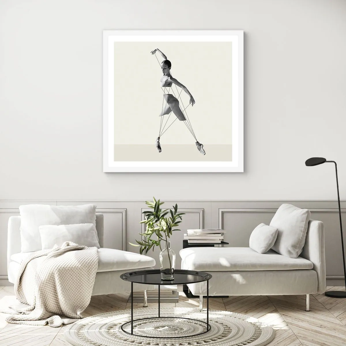 Poster in einem weißen Rahmen - Im Theater der Welt - 30x30 cm