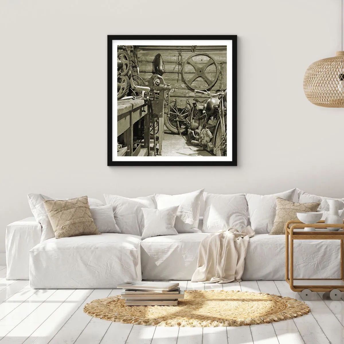 Poster in einem schwarzem Rahmen - Im Schuppen von Onkel Władek - 50x50 cm