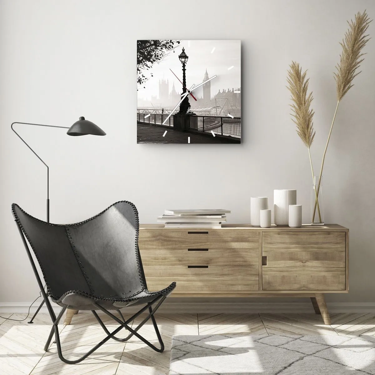 Wanduhr - Glasuhr - Eine monochrome Ansicht von Big Ben und der Themse. - 30x30cm - Londoner Morgen - Moderne Wanddekoration für Wohnzimmer und Schlafzimmer ARTTOR