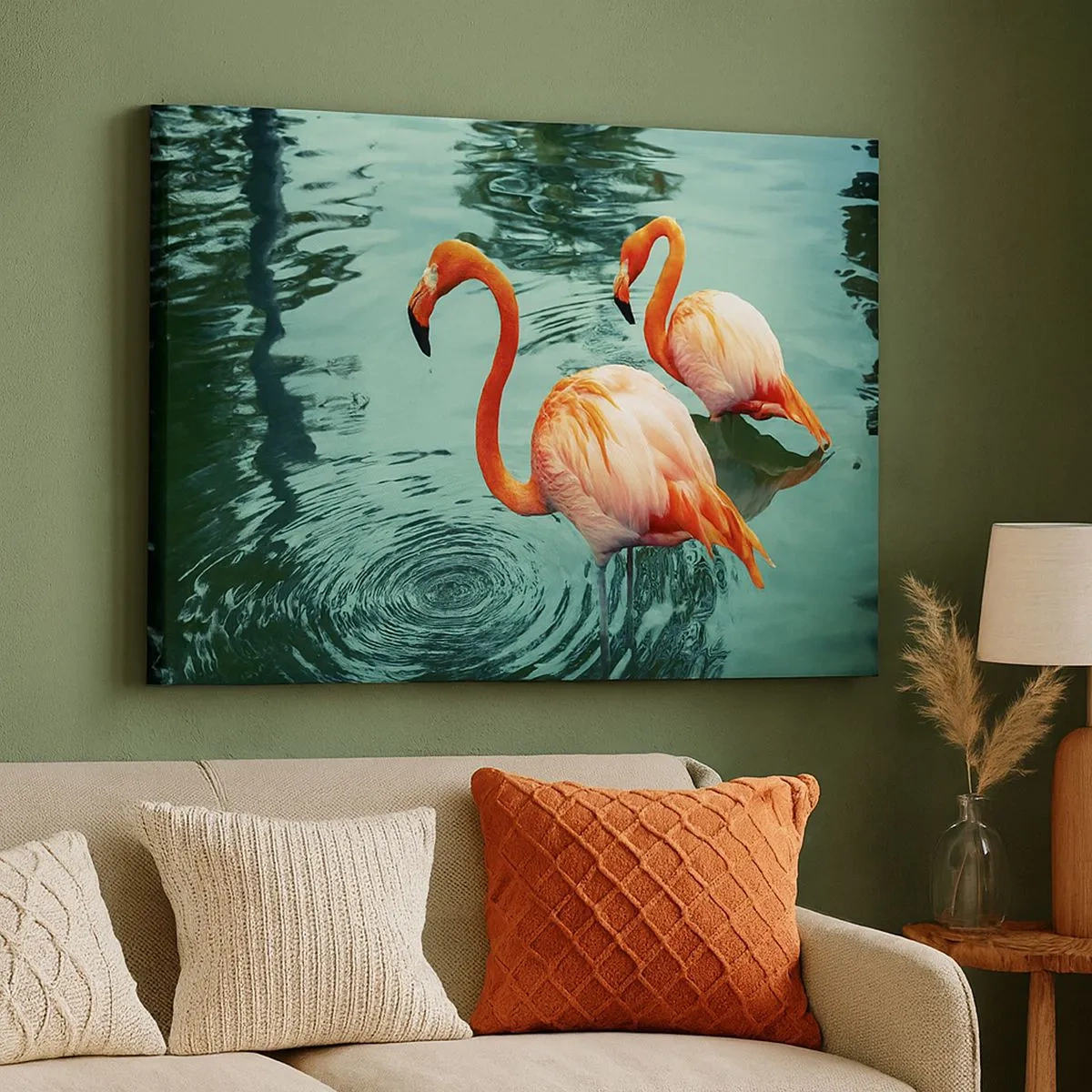 Bild auf Leinwand - Leinwandbild - Zwei Flamingos im ruhigen Wasser spiegeln ihre Umgebung wider - 70x50cm - Wir sind jetzt in Mode - Moderne Wanddekoration für Wohnzimmer und Schlafzimmer ARTTOR