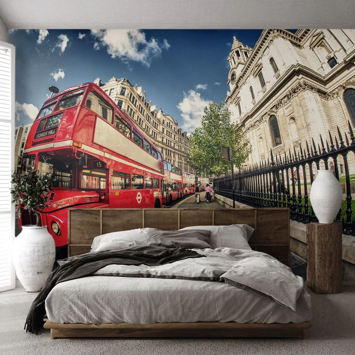 Fototapete Premium Sand - Londoner Straße in Grau und Rot - Stadt, London, roter Bus - 350x256 cm