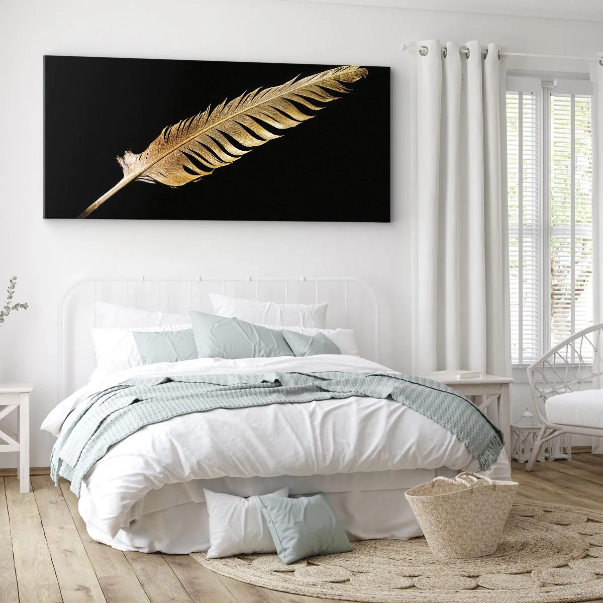 Bild auf Leinwand - Leinwandbild - Goldene Feder auf schwarzem Hintergrund - 140x50cm - Er hat ein ungewöhnliches Schreibtalent ... - Moderne Wanddekoration für Wohnzimmer und Schlafzimmer ARTTOR