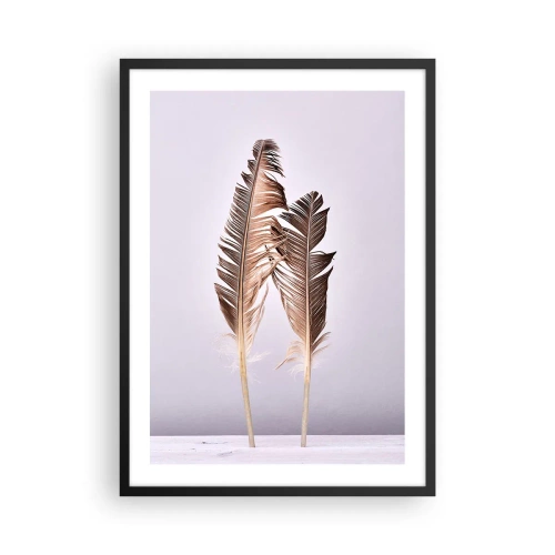 Poster in einem schwarzem Rahmen - Zwei braune Federn auf hellem Hintergrund im minimalistischen Stil - 50x70cm - Gegen das Nichts - Moderne Wanddekoration für Wohnzimmer und Schlafzimmer ARTTOR