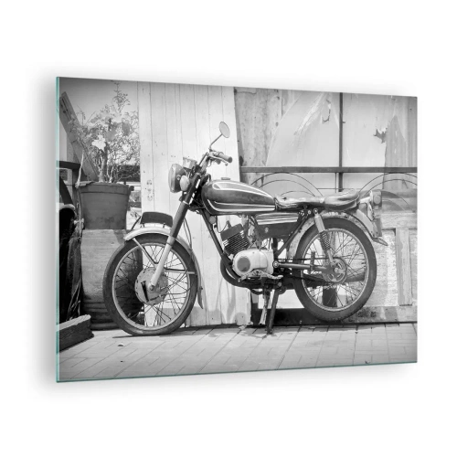 Glasbild - Bild auf glas - Ein Motorrad im Retro-Stil steht vor einer Holzwand - 70x50cm - Klassik über alles - Moderne Wanddekoration für Wohnzimmer und Schlafzimmer ARTTOR