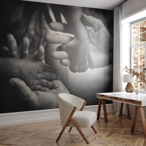 Fototapete Premium Canvas - Schwarze und weiße Hände verschiedener Generationen - 100x70cm - Mensch sein - Moderne Wanddekoration für Wohnzimmer und Schlafzimmer ARTTOR