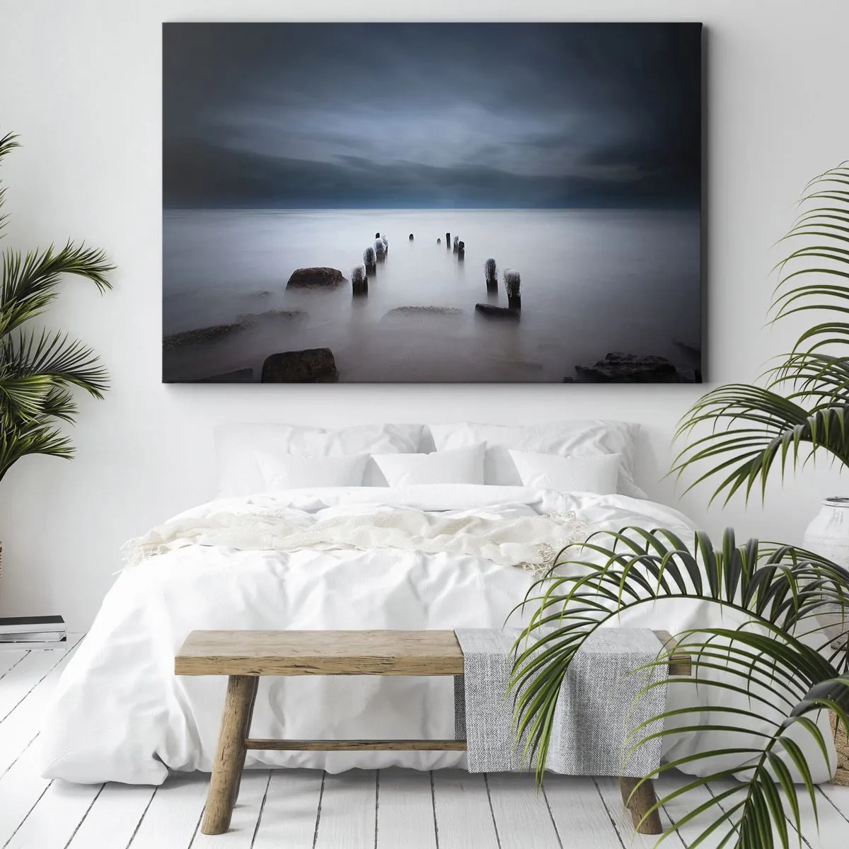 Bild auf Leinwand - Leinwandbild - Der alte Pier vor der Kulisse eines ruhigen Meeres - 70x50cm - Nachdenklicher See - Moderne Wanddekoration für Wohnzimmer und Schlafzimmer ARTTOR