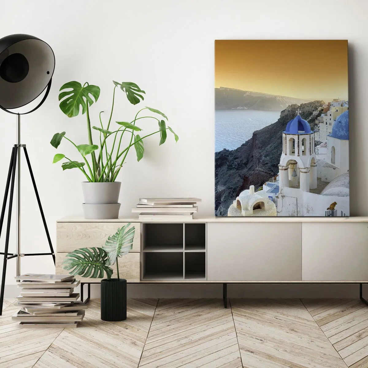 Bild auf Leinwand - Leinwandbild - Blick auf Santorini mit weißen Gebäuden und blauem Meer - 70x100cm - Santorini - an die Felsen gekuschelt - Moderne Wanddekoration für Wohnzimmer und Schlafzimmer ARTTOR